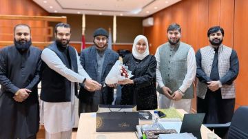 لتعزيز التعاون مستشارة شيخ الأزهر لشئون الوافدين تستقبل وفدا من جامعة الكرم الدولي