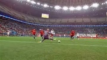 كأس العرب.. بسام يتألق ويفرض التعادل السلبي على الإمارات في الشوط الأول كأس العرب.. بسام يتألق ويفرض التعادل السلبي على الإمارات في الشوط الأول