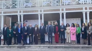 نائب وزير الخارجية يفتتح معرض لخلق فرص عمل مستدامة كبدائل آمنة للهجرة غير الشرعية نائب وزير الخارجية يفتتح معرض لخلق فرص عمل مستدامة كبدائل آمنة للهجرة غير الشرعية