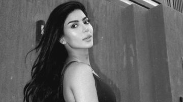 كارولين عزمي تستعرض جمالها عبر إنستجرام