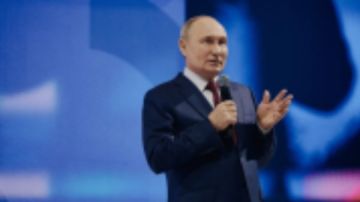 روسيا تكشف تفاصيل الهجوم على مقر إقامة بوتين روسيا تكشف تفاصيل الهجوم على مقر إقامة بوتين