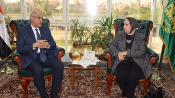 محافظ القليوبية يبحث توسيع التعاون الثقافي مع مكتبة الإسكندرية