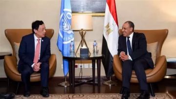 وزير الخارجية يلتقي مدير عام منظمة الفاو