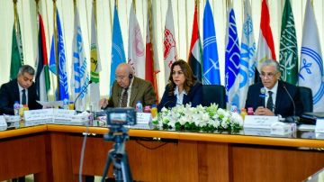 وزيرة البيئة: تنفيذ مشروعات تستهدف الفئات الأكثر احتياجا وتحسين جودة حياة المواطنين وزيرة البيئة: تنفيذ مشروعات تستهدف الفئات الأكثر احتياجا وتحسين جودة حياة المواطنين