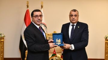 EDEX 2025 من جناح الإنتاج الحربي.. مباحثات مصرية أردني لتصنيع أنظمة دفاعية مشتركة