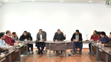 رئيس جهاز العلمين الجديدة يعقد اجتماعا مع الشركات المنفذة لمشروع ديارنا