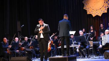 فرقة نجوم مصرية يشعلون معهد الموسيقي العربية بروائع الزمن الجميل.. صور فرقة نجوم مصرية يشعلون معهد الموسيقي العربية بروائع الزمن الجميل.. صور