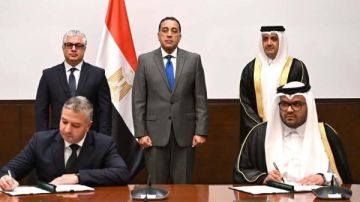 مصر وقطر توقعان اتفاقية تاريخية لتعزيز الطيران الأخضر إقليميا.. ونواب: يوفر العملة الصعبة ويساهم في استغلال العمالة المصرية بالاستثمارات الأجنبية مصر وقطر توقعان اتفاقية تاريخية لتعزيز الطيران الأخضر إقليميا.. ونواب: يوفر العملة الصعبة ويساهم في استغلال العمالة المصرية بالاستثمارات الأجنبية