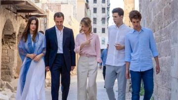 بشار في المنفى.. عزلة فاخرة ومحاولات العودة لطب العيون