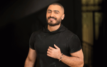 بعد استئصال جزء من كليته.. تامر حسني يظهر للمرة الأولى خلال صلاة الجمعة (فيديو) بعد استئصال جزء من كليته.. تامر حسني يظهر للمرة الأولى خلال صلاة الجمعة (فيديو)