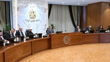 رئيس الوزراء يستعرض الرؤية المستقبلية للسياسات والحوافز الاستثمارية في قطاعات الدولة.. نواب: خطوة جديدة ترسخ لمرحلة شراكة الثقة بين الحكومة والمستثمرين رئيس الوزراء يستعرض الرؤية المستقبلية للسياسات والحوافز الاستثمارية في قطاعات الدولة.. نواب: خطوة جديدة ترسخ لمرحلة شراكة الثقة بين الحكومة والمستثمرين