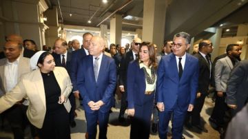 وزيرا التموين والتنمية المحلية ومحافظ القاهرة يفتتحون سوق السلع المخفضة بالسبتية وزيرا التموين والتنمية المحلية ومحافظ القاهرة يفتتحون سوق السلع المخفضة بالسبتية