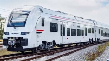 الخط الأخضر.. هل تنافس مصر نفسها؟ القصة الكاملة عن قناة السويس على القضبان الخط الأخضر.. هل تنافس مصر نفسها؟ القصة الكاملة عن قناة السويس على القضبان