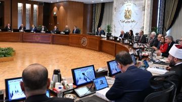 تشديد الغرامات.. أبرز قرارات مجلس الوزراء بشأن مكافحة الشائعات والأخبار الكاذبة تشديد الغرامات.. أبرز قرارات مجلس الوزراء بشأن مكافحة الشائعات والأخبار الكاذبة