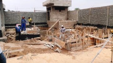 محافظ أسوان: تكثيف الجهود لرفع نسب التنفيذ بمشروع الصرف الصحي بـ غرب سهيل محافظ أسوان: تكثيف الجهود لرفع نسب التنفيذ بمشروع الصرف الصحي بـ غرب سهيل