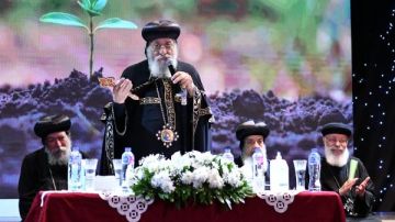 تخريج دفعة جديدة من معهد المشورة بالمعادي بيد البابا تواضروس صور تخريج دفعة جديدة من معهد المشورة بالمعادي بيد البابا تواضروس صور