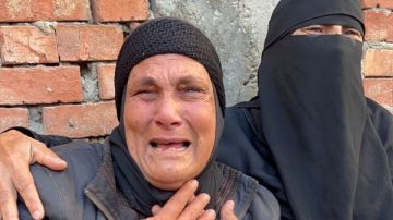 أبوها العاطل ضربها لحد الموت .. أسرة الطفلة ماجدة : متستاهلش كدا وعايزين حقها خاص