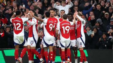 أرسنال يكتسح كلوب بروج 3-0 ويتصدر مجموعته بدوري أبطال أوروبا