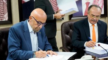 المقاولون العرب توقع اتفاقيتي تنفيذ مشروعات صرف صحي بالأردن المقاولون العرب توقع اتفاقيتي تنفيذ مشروعات صرف صحي بالأردن