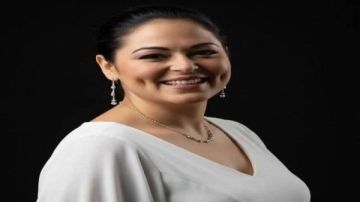 بسبب حريق في شقتها.. مصرع الفنانة نيفين مندور بالإسكندرية