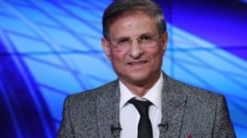 شوبير ينتقد مهاجمي قبول اعتذار مصطفى يونس والتصالح مع الأهلي شوبير ينتقد مهاجمي قبول اعتذار مصطفى يونس والتصالح مع الأهلي