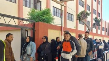 في أول أيام انتخابات الإعادة بمجلس النواب.. توافد المواطنين على لجان الاقتراع ببورسعيد