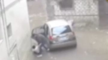 خلافات أسرية وراء فيديو طفل كفر الشيخ.. والأمن يضبط الأب ما القصة؟