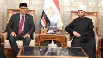 وزير الأوقاف يلتقي سفير إندونيسيا بالقاهرة بمقر الوزارة في العاصمة الجديدة