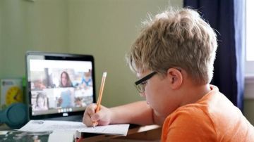 امتحانات أبناؤنا في الخارج 2026 لصفوف النقل.. طريقة تحميل وحل الاختبارات امتحانات أبناؤنا في الخارج 2026 لصفوف النقل.. طريقة تحميل وحل الاختبارات