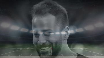 شاهد.. قميص أحمد رفعت داخل غرفة ملابس منتخب مصر قبل مباراة الكويت