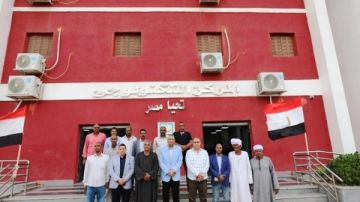 أخبار أسوان: تدخل سريع لتلبية استغاثة سيدة.. وجلسات للعمل الأهلي.. ومتابعة لمشروعات حياة كريمة