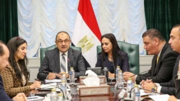 شراكة حكومية ومجتمعية لتشغيل مصنع غزل الفيوم توفر فرص عمل لـ 2000 سيدة