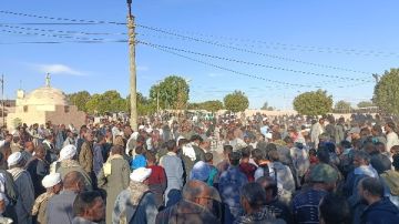 ضحايا السيارة الغارقة.. تشييع 6 جثامين إلى مثواهم الأخير بمقابر قرية الجبلاو بقنا