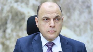 لمواجهة الأمطار.. محافظ كفر الشيخ يعلن استمرار رفع درجة الاستعداد لمواجهة الأمطار.. محافظ كفر الشيخ يعلن استمرار رفع درجة الاستعداد