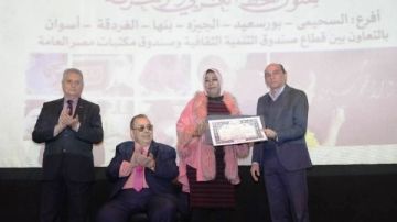 أخبار أسوان: تنفيذ مشروعات للصرف الصحي بغرب سهيل وأبوالريش.. وبرامج للتحول الرقمي أخبار أسوان: تنفيذ مشروعات للصرف الصحي بغرب سهيل وأبوالريش.. وبرامج للتحول الرقمي