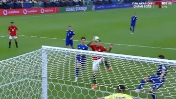 بعد إهدار فرصة التقدم أمام الكويت.. عمرو الدردير: إيه ده يا شريف