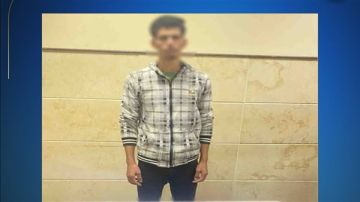 ضبط شخص بتهمة توزيع دعاية انتخابية بمحيط لجنة في دمنهور ضبط شخص بتهمة توزيع دعاية انتخابية بمحيط لجنة في دمنهور