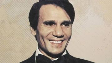 أسرة العندليب تدشن موقعا إلكترونيا لمشاهدة منزل عبد الحليم حافظ ومقتنياته أسرة العندليب تدشن موقعا إلكترونيا لمشاهدة منزل عبد الحليم حافظ ومقتنياته