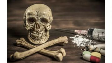 سائق محافظ الدقهلية في الكلبش بمخدرات بقيمة 3 ملايين جنيه.. القصة الكاملة سائق محافظ الدقهلية في الكلبش بمخدرات بقيمة 3 ملايين جنيه.. القصة الكاملة