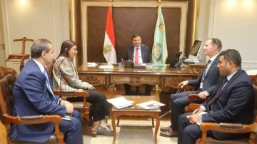 وزير الزراعة: برنامج الأغذية العالمي شريك رئيسي في دعم المبادرات الوطنية وزير الزراعة: برنامج الأغذية العالمي شريك رئيسي في دعم المبادرات الوطنية