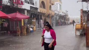 أخبار جنوب سيناء: طقس مضطرب أمطار وبرق ورعد بشرم الشيخ ودهب صور أخبار جنوب سيناء: طقس مضطرب أمطار وبرق ورعد بشرم الشيخ ودهب صور