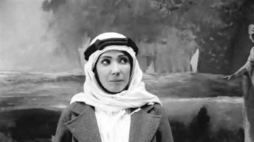 أول تعليق من مني زكي على الجدل حول فيلم الست: مقارنة بصابرين تظلمني