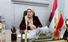 عبير شوقي: 2000 سيدة من برنامج تكافل وكرامة يعملون بمصنع الفيوم للغزل والنسيج