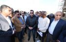 وزير يغير مسار جولته استجابة لشكوى مواطن ويوجه بتنفيذ مطالب قاطني سكن مصر 