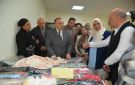 محافظ أسيوط يفتتح مشغل خياطة في منفلوط ويعلن التوسع في مبادرات التمكين الاقتصادي بالقرى