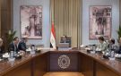 رئيس الوزراء يناقش خطط وزارة الطيران المدني لتطوير المطارات