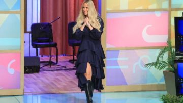 بخصر منحوت.. ريم مصطفى تثير الجدل فى ظهورها مع منى الشاذلي بخصر منحوت.. ريم مصطفى تثير الجدل فى ظهورها مع منى الشاذلي