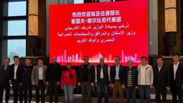 وزير الإسكان يتفقد المدينة الأولمبية في هانغتشو الصينية