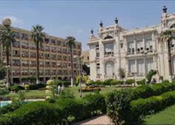 فرصة قيادية مميزة بجامعة عين شمس.. فتح باب التقديم لوظيفة مدير عام العلاقات العامة والإعلام