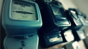 أسعار الكهرباء 2025.. القائمة الكاملة لشرائح المنزلي والتجاري